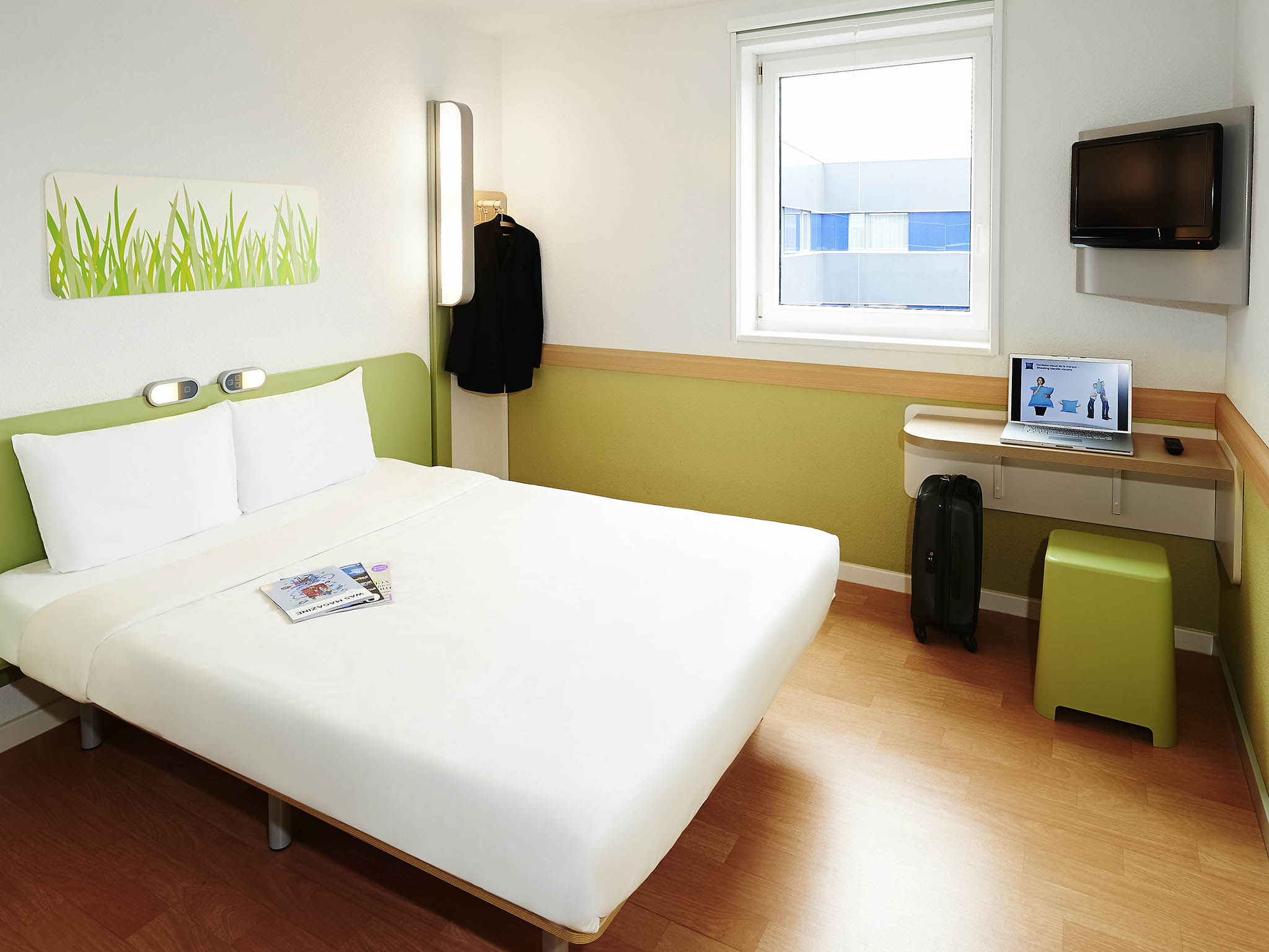 http://www.accorhotels.com/3487