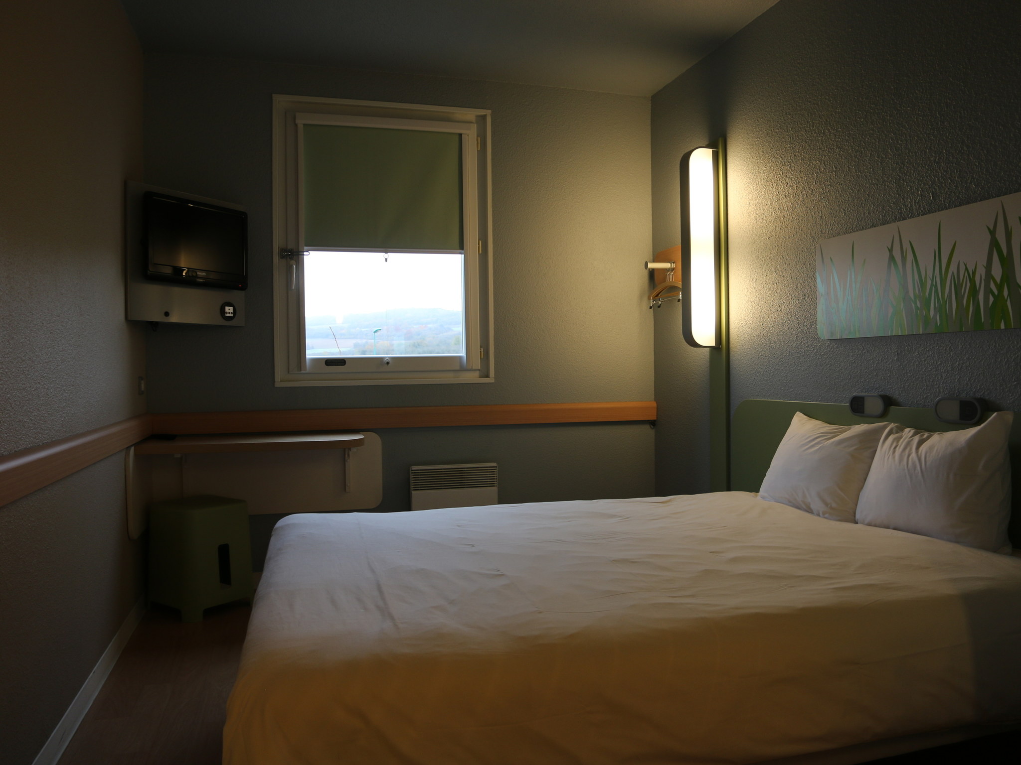 https://all.accor.com/6872